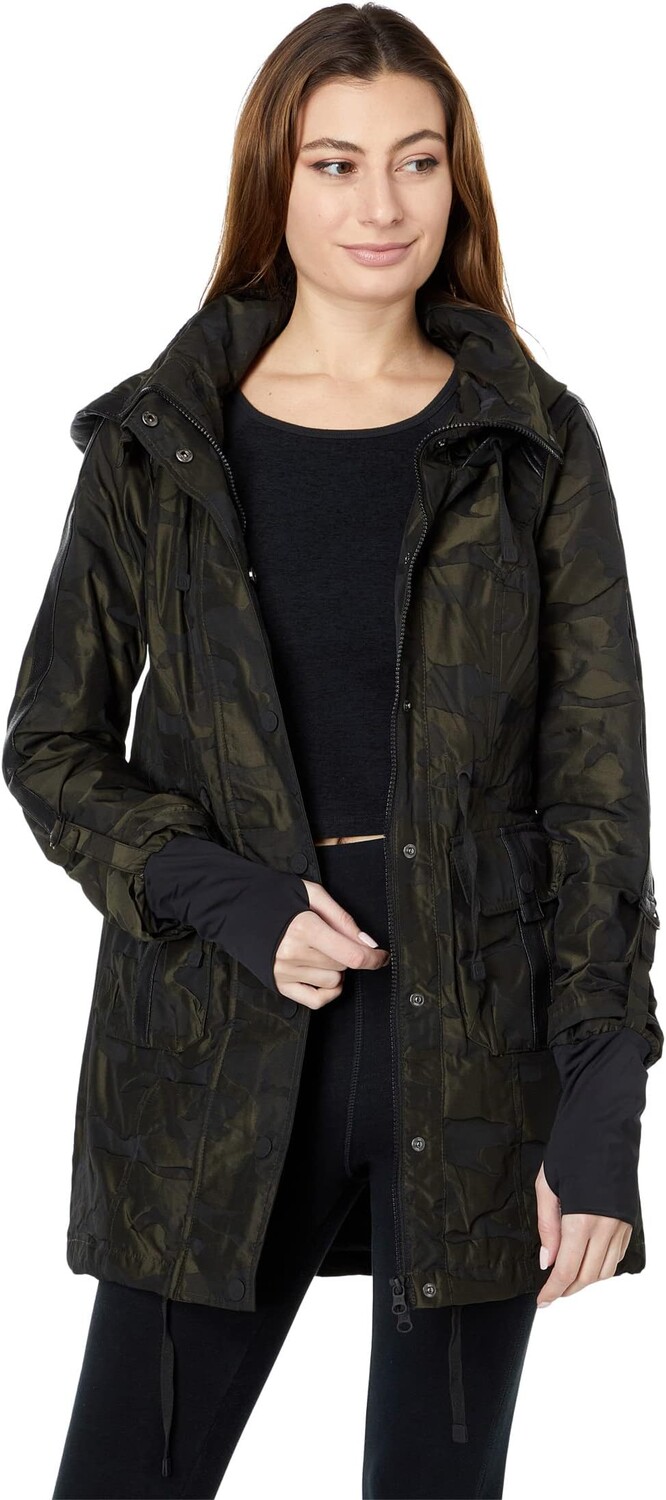 

Куртка Camo Anorak Jacket Blanc Noir, цвет Olive Camo