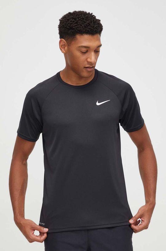 цена Тренировочная футболка Nike, черный
