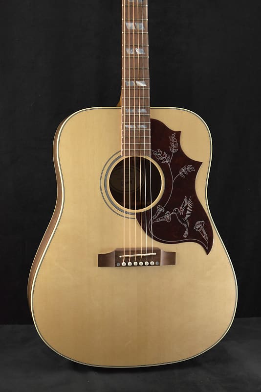 Акустическая гитара Gibson Hummingbird Studio Walnut Antique Natural