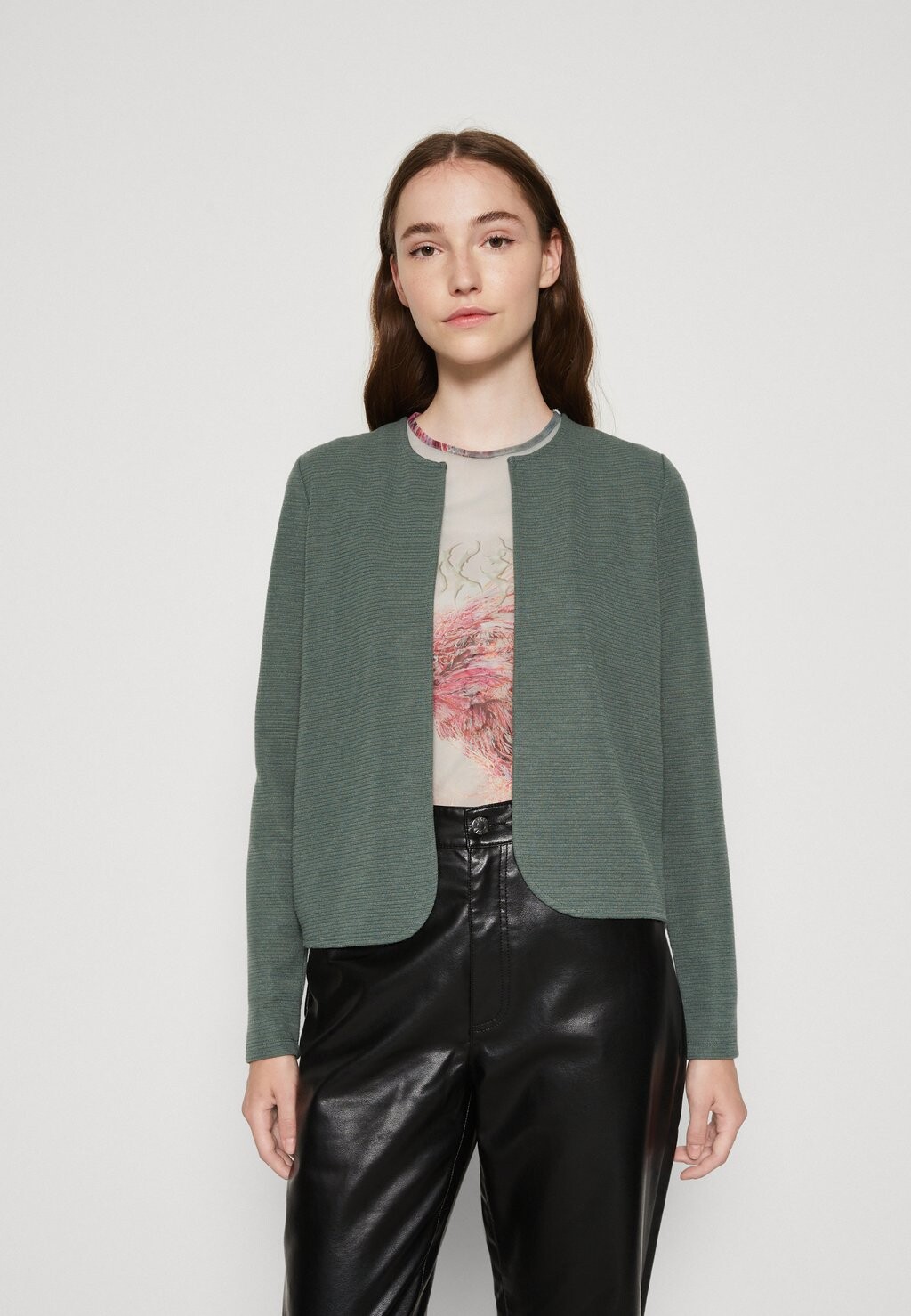 

Кардиган Vero Moda КОРОТКИЙ КАРДИГАН VMCINA, цвет dark forest
