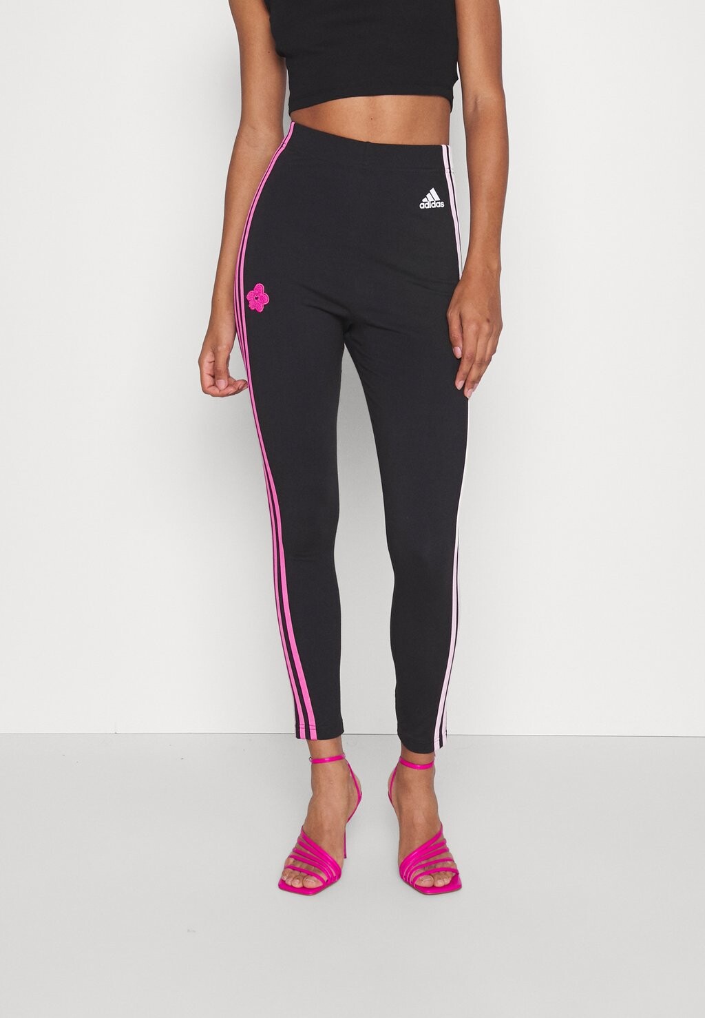 

Леггинсы Adidas, черный