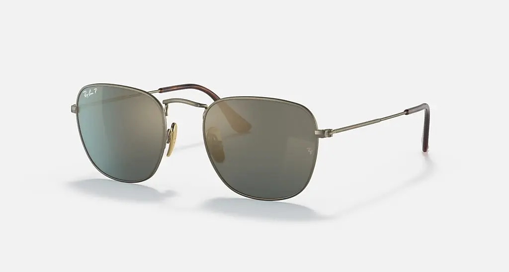 

Солнцезащитные очки Ray-Ban FRANK TITANIUM, кристально-синий