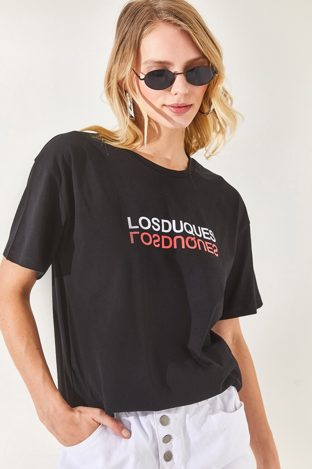 

Женская черная футболка с принтом спереди и сзади Losduques Olalook, черный