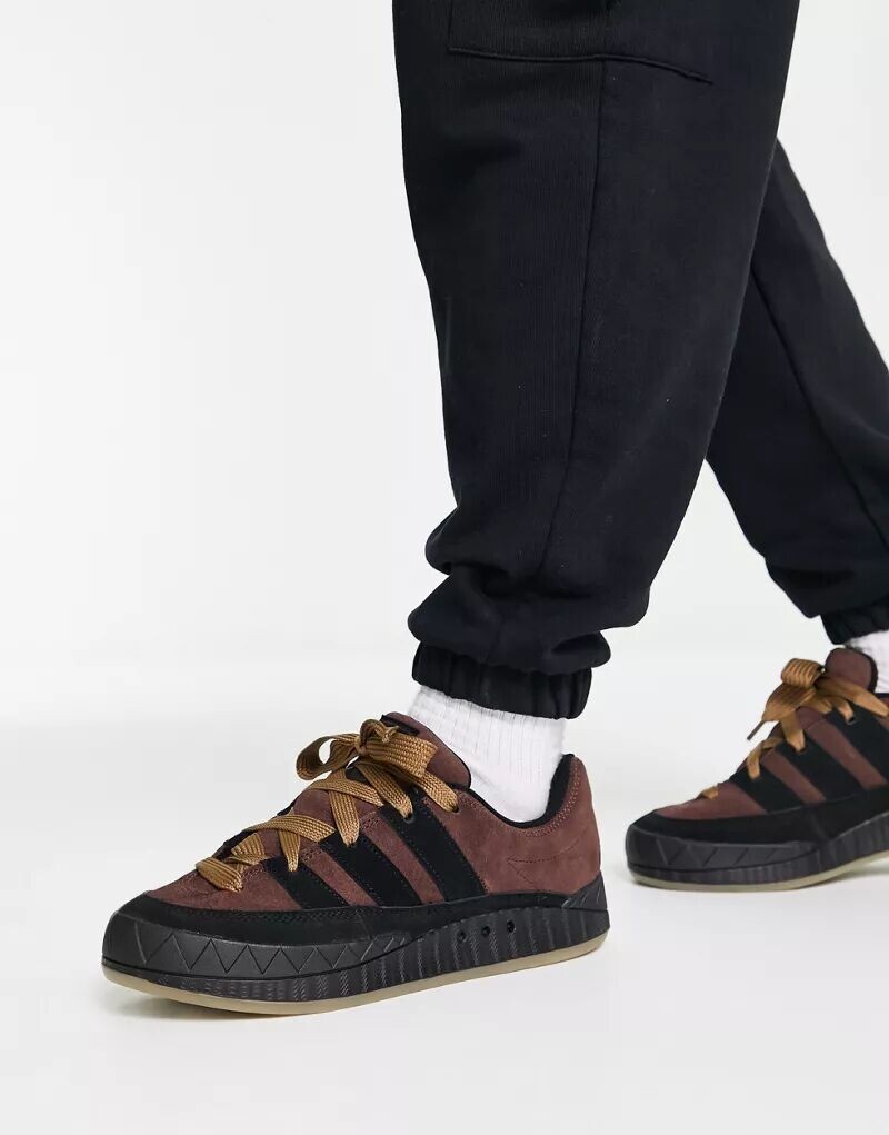 

adidas Originals Коричневые кроссовки Adimatic на резиновой подошве