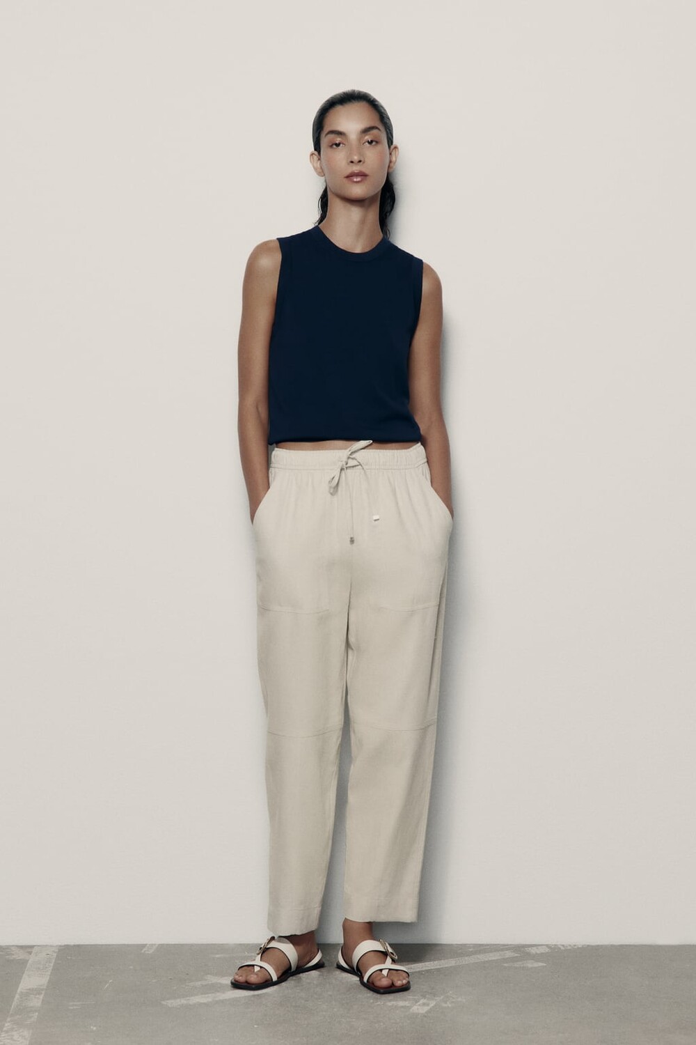 

Брюки из смешанного льна ZARA, песочный