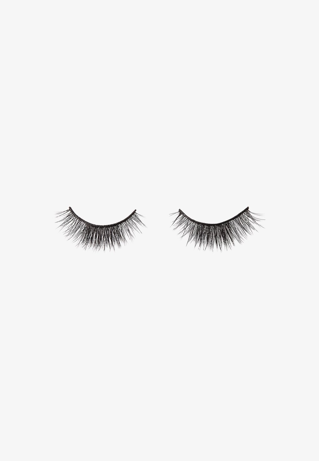 

Накладные ресницы 1991 От Alycia Marie False Lashes BH Cosmetics, цвет after midnight
