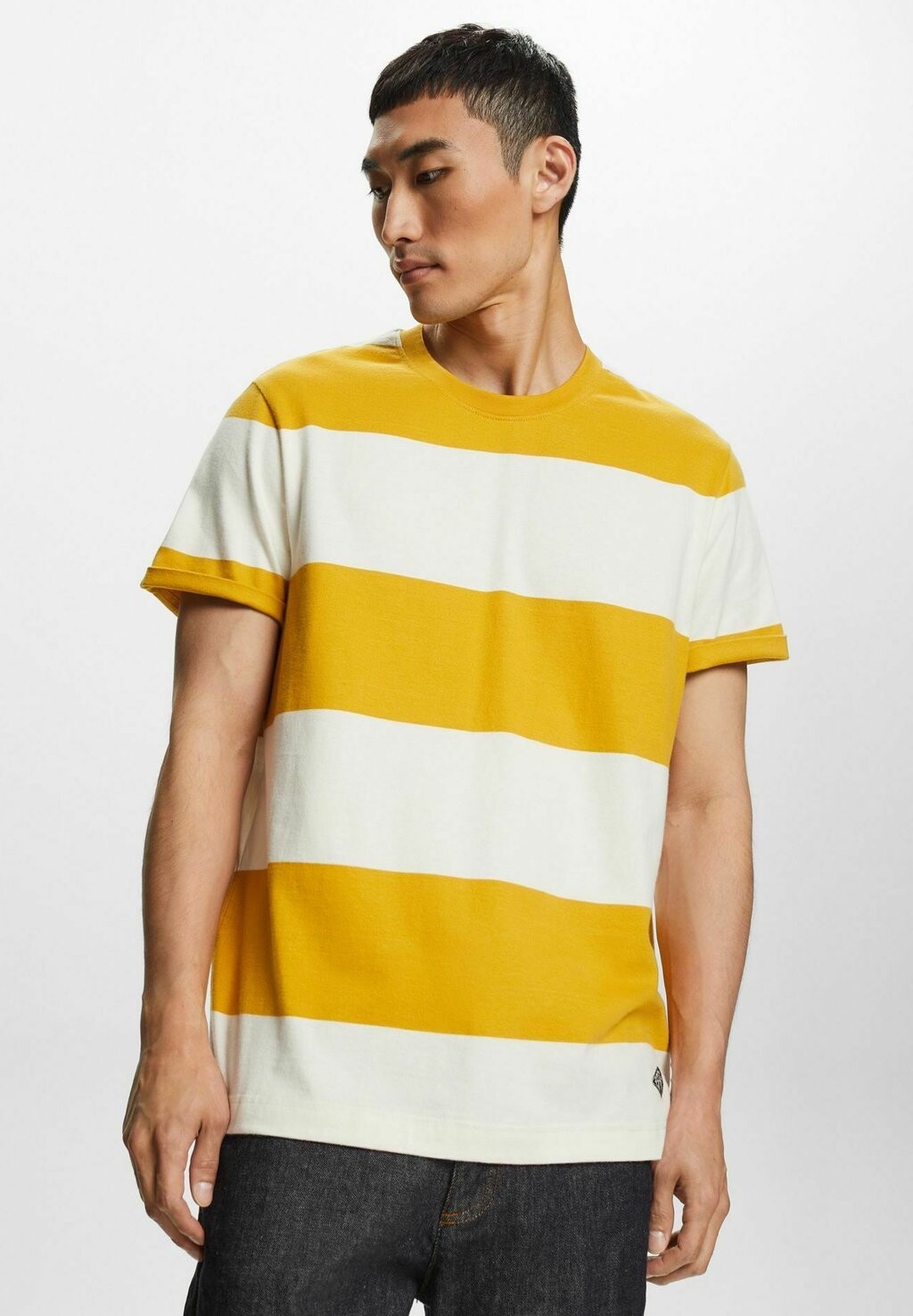 

Футболка с принтом T-SHIRTS Esprit, цвет amber yellow