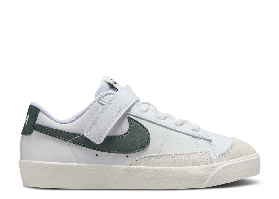 

Кроссовки Nike Blazer Low, цвет White Vintage Green