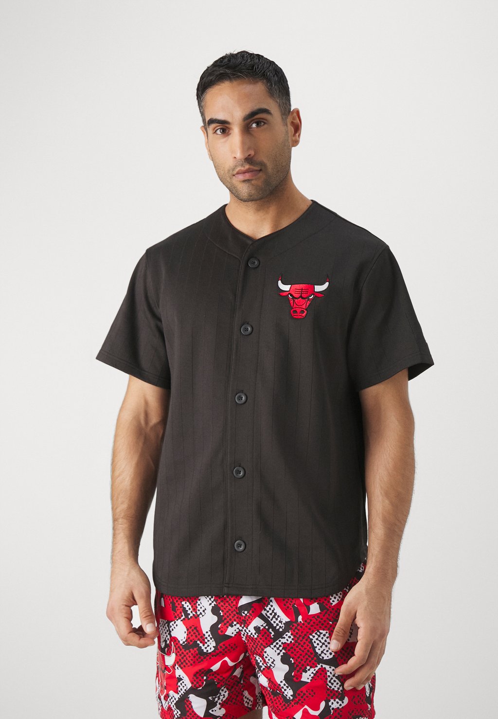 футболка с принтом Nba Chicago Bulls Team Logo New Era, цвет black/red
