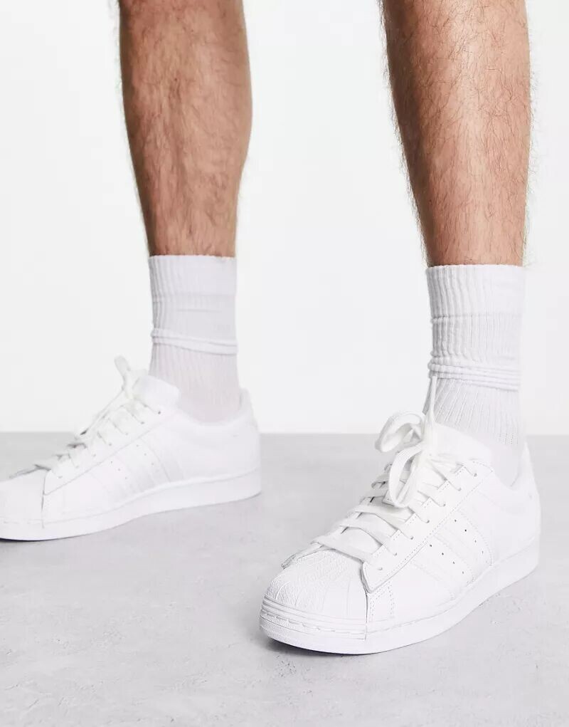 

Белые кроссовки adidas Originals Superstar