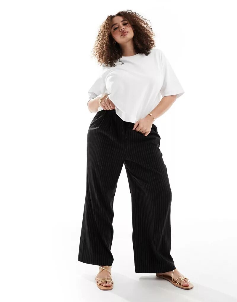 

Элегантные черные брюки без застежки ASOS Curve в тонкую полоску