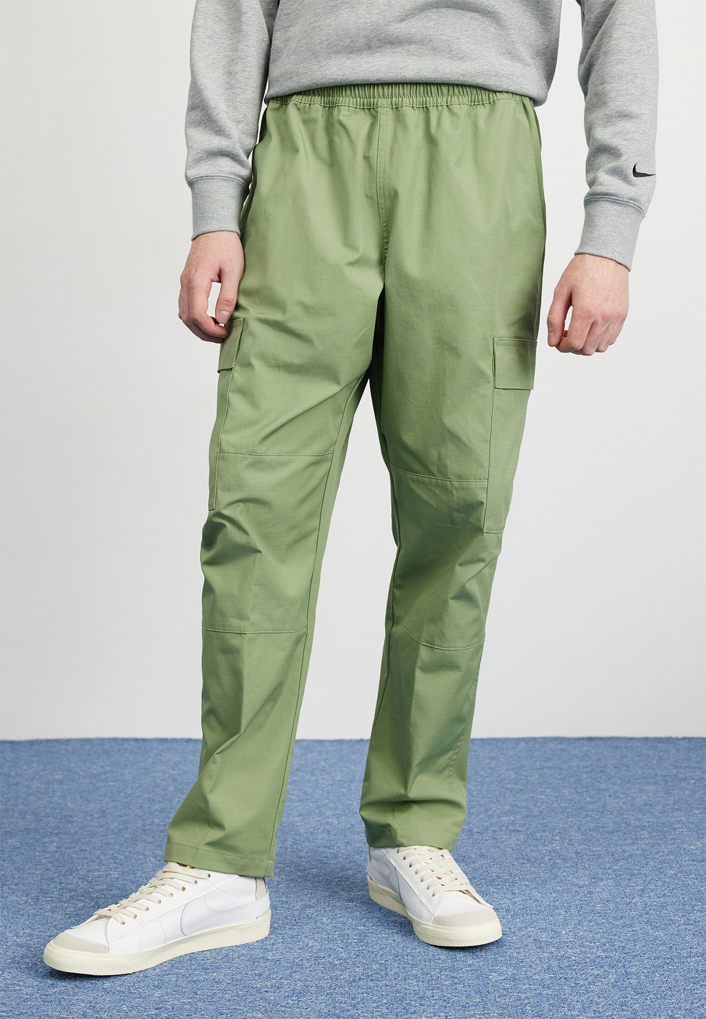 Брюки-карго Pant Nike, цвет oil green/sail/(oil green) брюки карго pant nike цвет oil green sail oil green