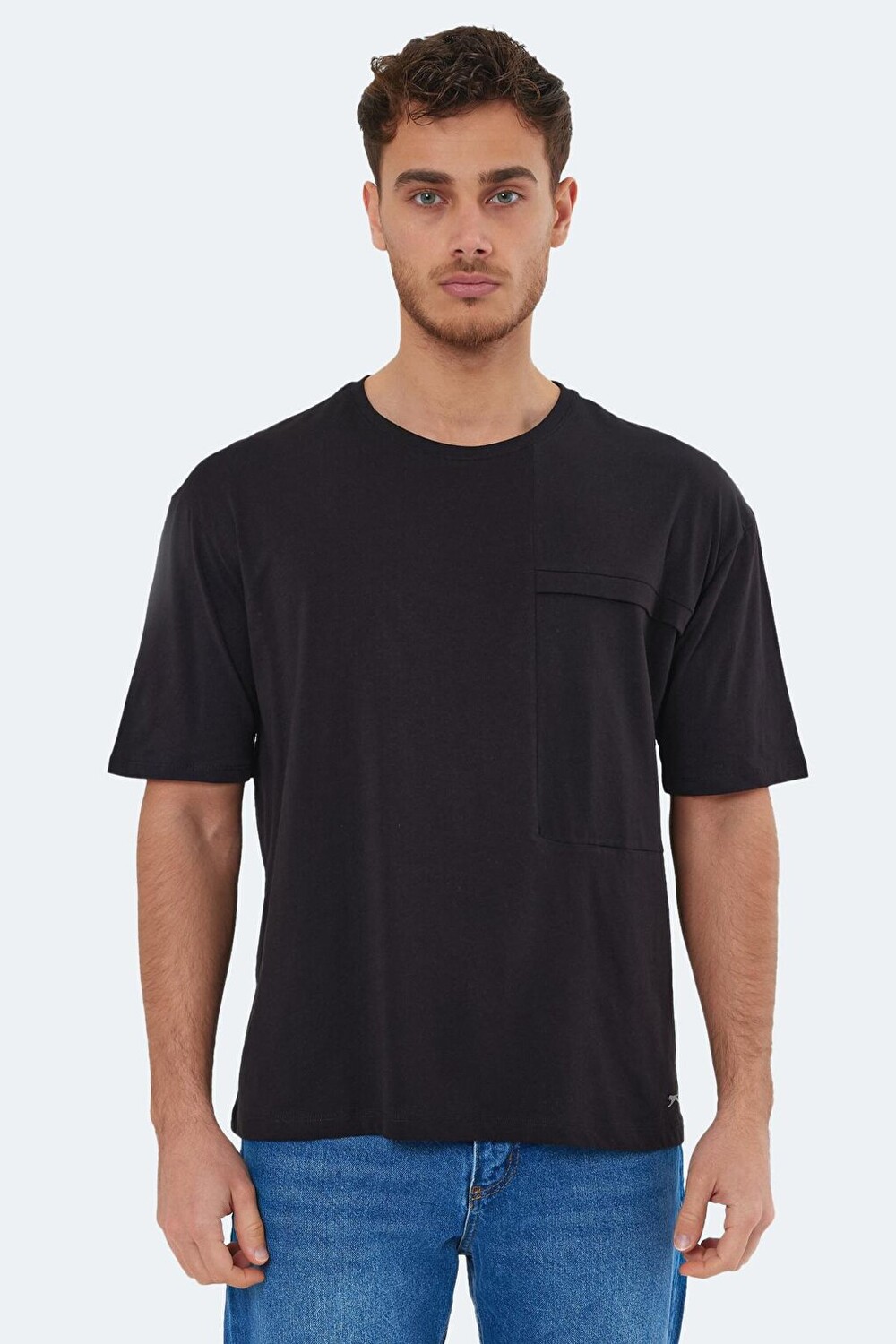 

Футболка мужская KAURI OVER черная SLAZENGER, Черный