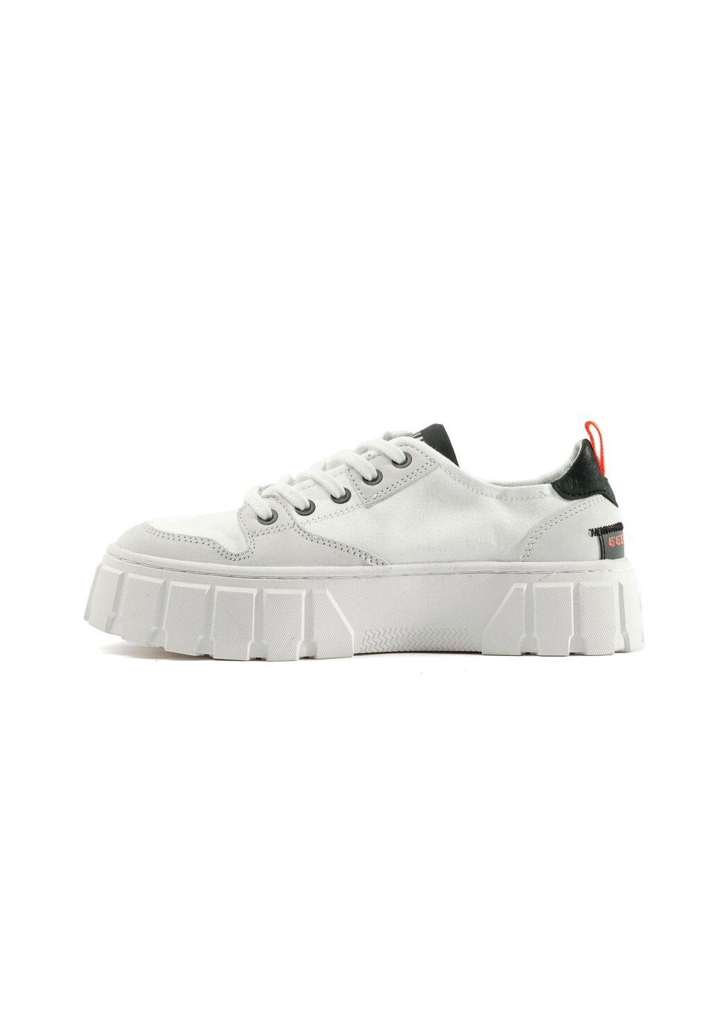 

Кроссовки Palladium