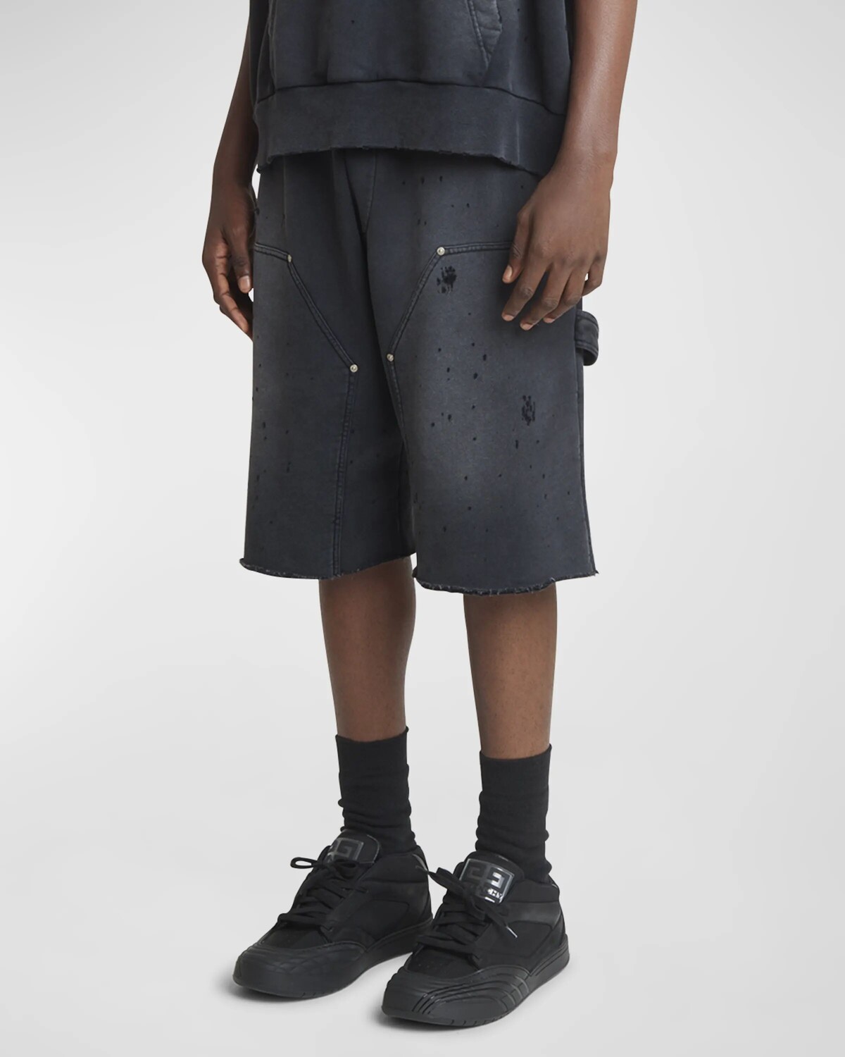 

Мужские спортивные шорты Destroyed Carpenter Givenchy, цвет Black