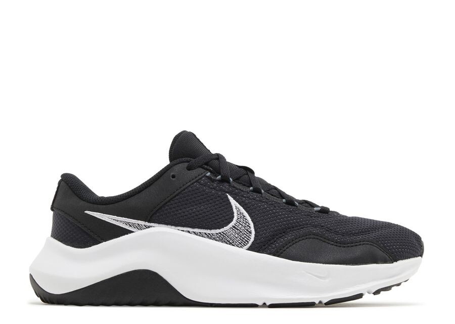 

Кроссовки Nike Wmns Legend Essential 3 Next Nature 'Black White', черный