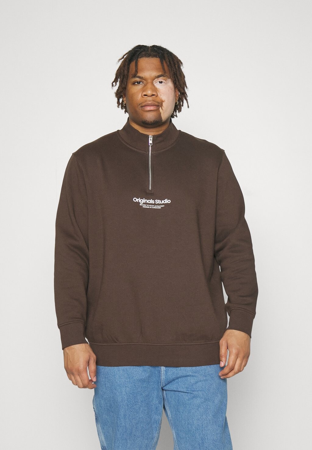 

Толстовка Jack & Jones Jorvesterbro Quarter Zip Hn Pls, шоколадно-коричневый