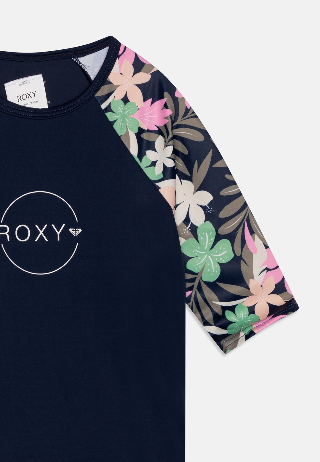 

Защитный верх Roxy, Военно-морская академия