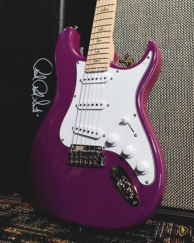 

Электрогитара Paul Reed Smith SE Silver Sky, Summit Purple