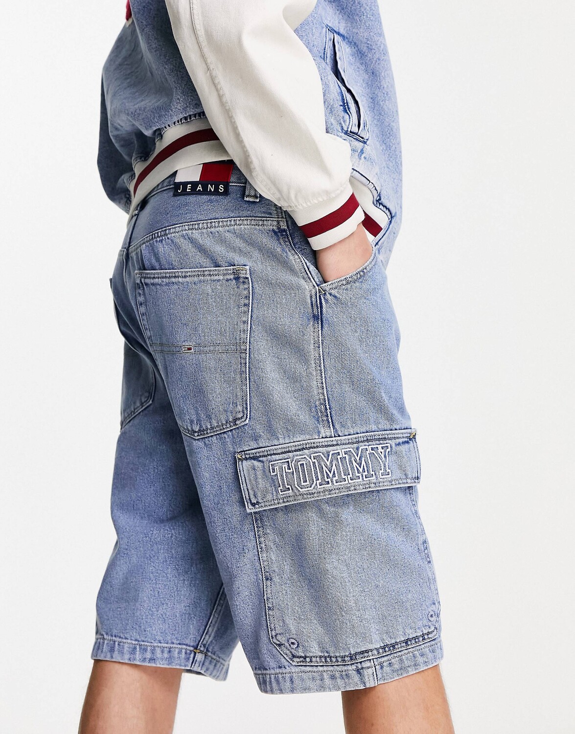 

Джинсовые мешковатые шорты карго Tommy Jeans Aiden