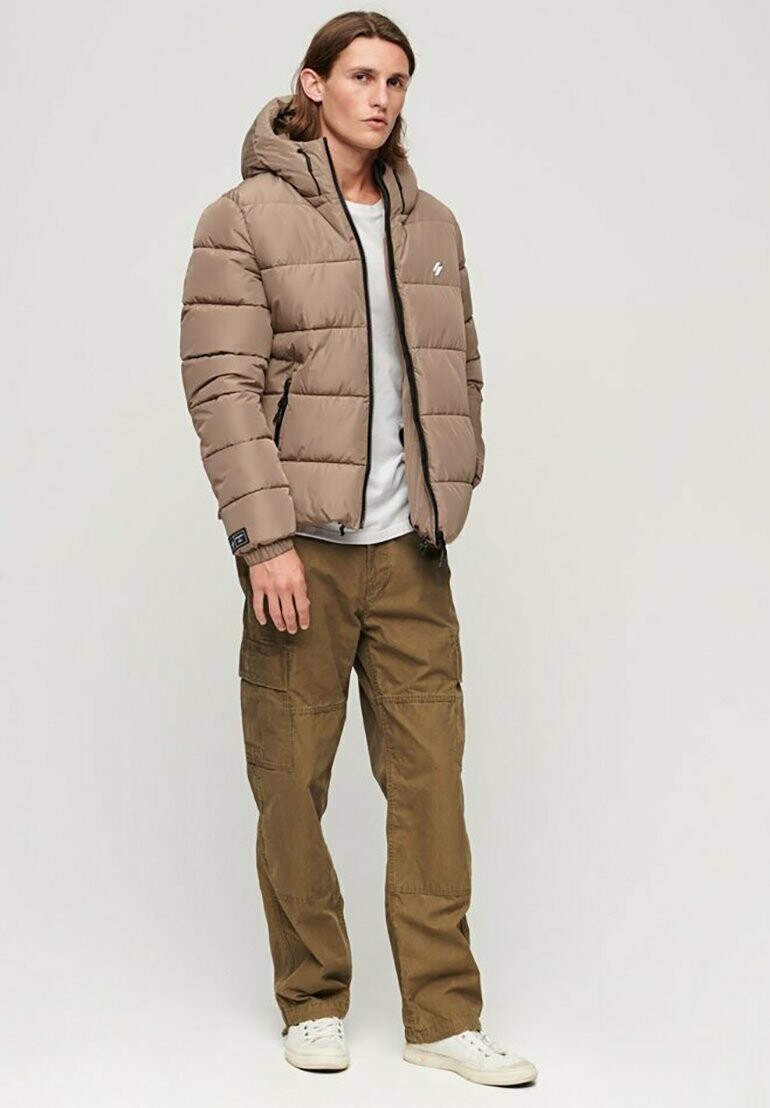 

Зимняя куртка Superdry ПУФФЕР, цвет fossil brown