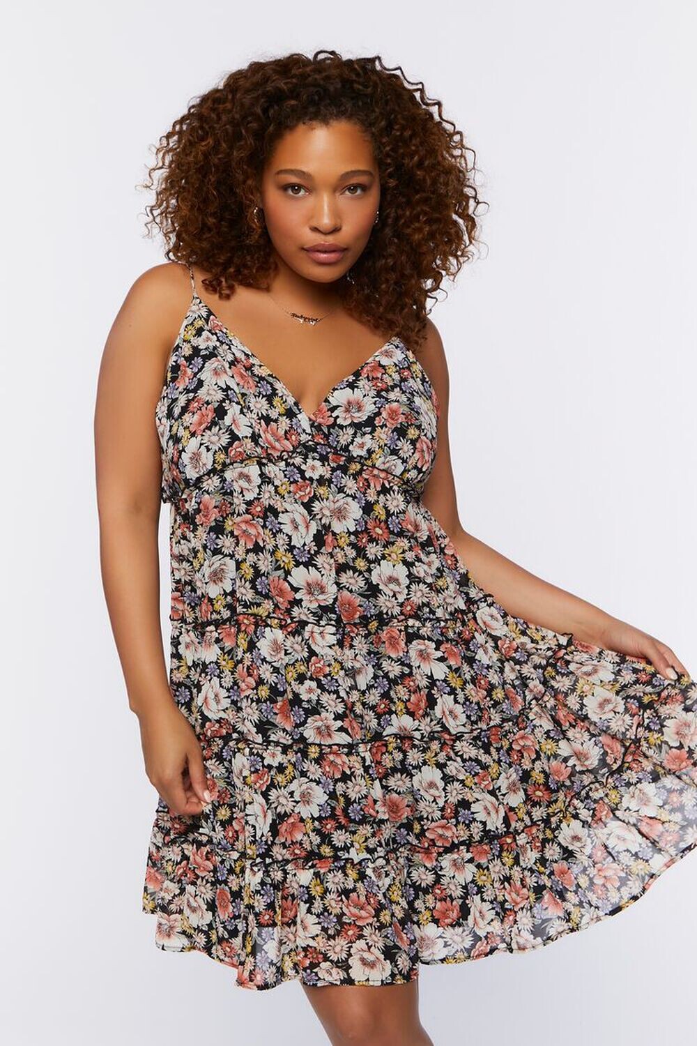 

Платье Babydoll с цветочным принтом больших размеров Forever 21, черный