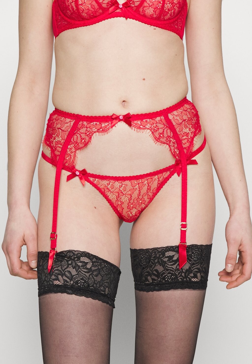 

Пояс для чулок Agent Provocateur, красный