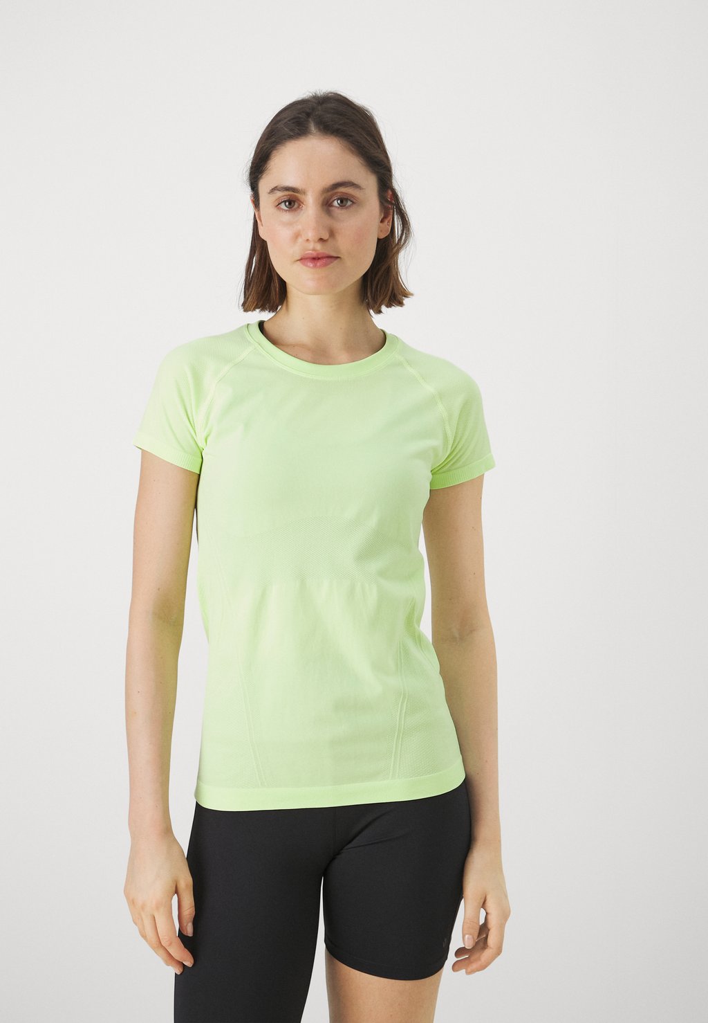 Спортивная футболка MOMENTUM SEAMLESS TEE Athleta, цвет neon sugar cane kiwi