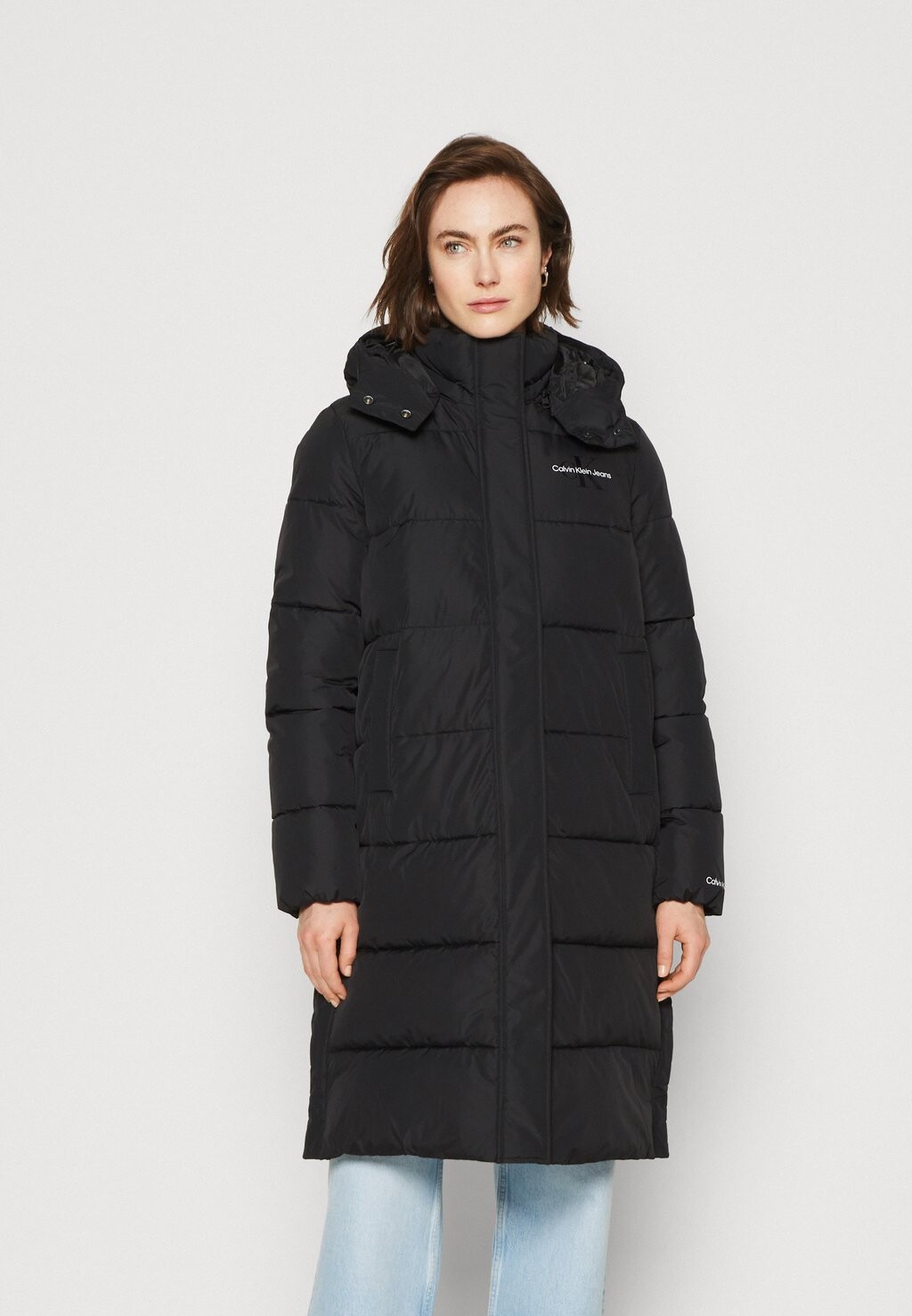 

Зимнее пальто Calvin Klein Jeans, черный