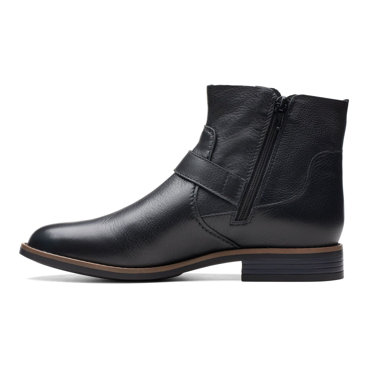 Clarks camzin sales