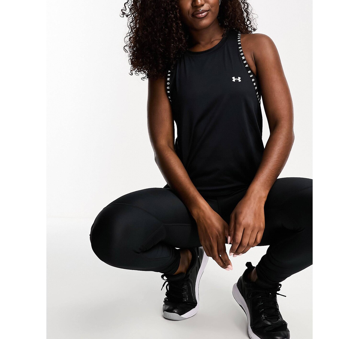 

Черная майка Under Armour Knockout Novelty
