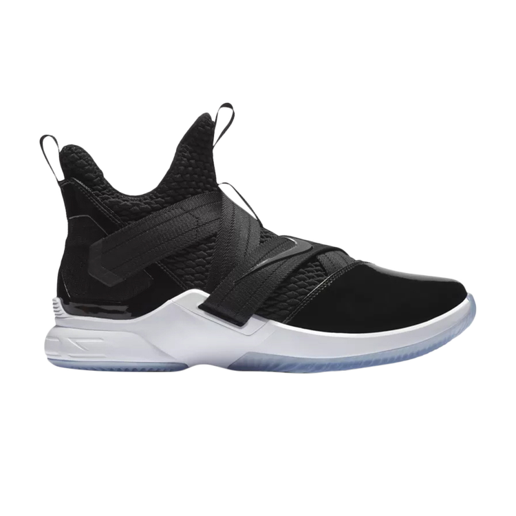 Кроссовки Nike LeBron Soldier 12 SFG 'Black', черный