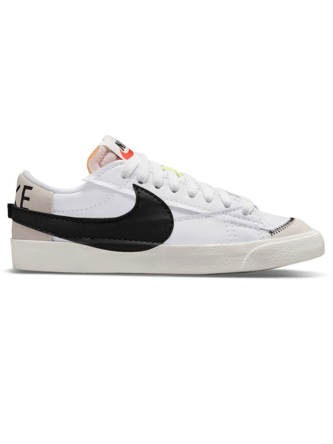 

Nike Блейзер Low 77 Jumbo, белый/черный