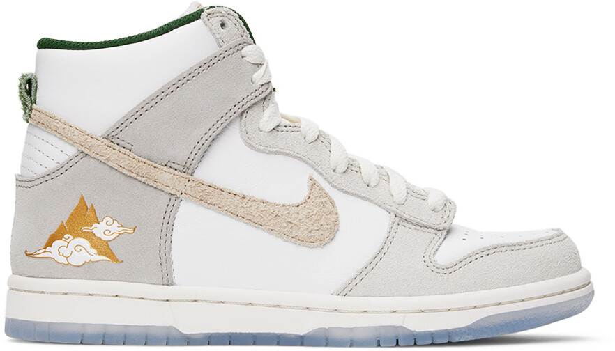 

Бело-серые детские кроссовки Nike Kids Dunk High для больших детей