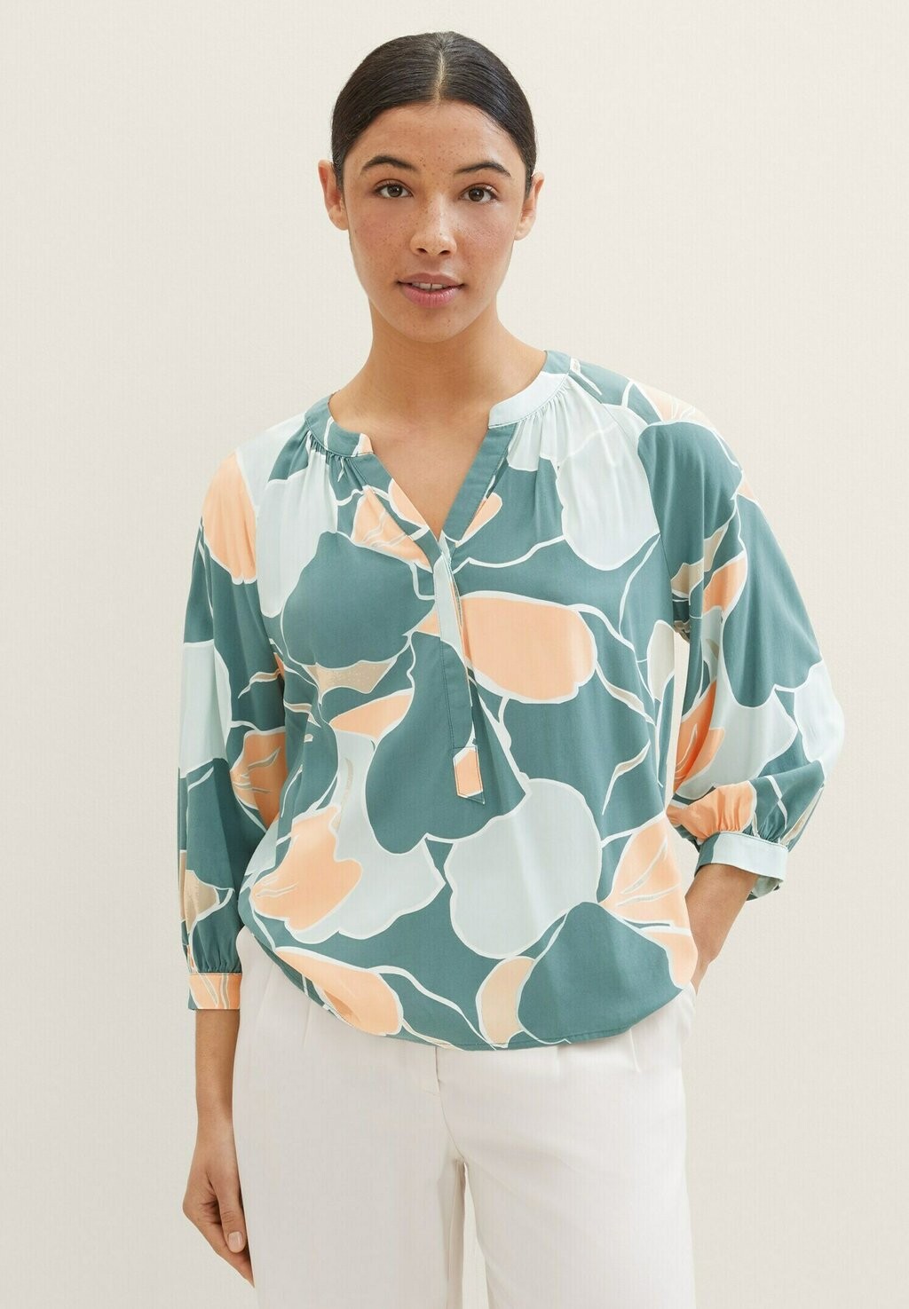 

Блузка TOM TAILOR, цвет abstract flower print