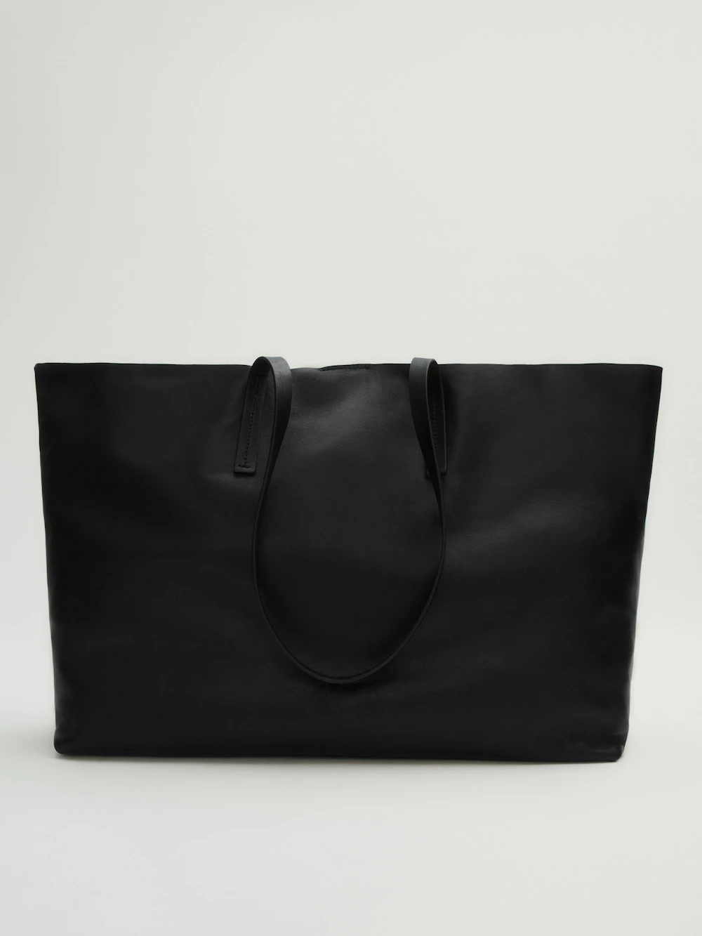 

Сумка из кожи наппа Massimo Dutti, черный