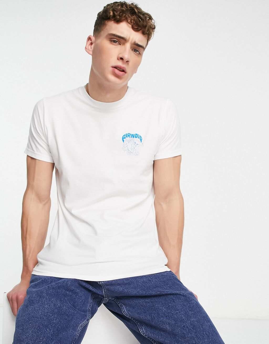 

Белая футболка RIPNDIP bassrush с принтом на груди и спине
