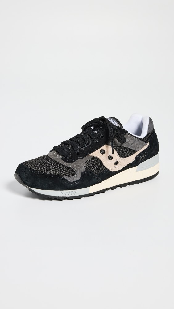 

Кроссовки Saucony Shadow 5000, черный