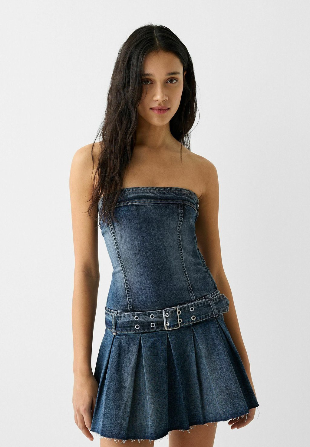 

Джинсовое платье BANDEAU Bershka, цвет lightblue denim