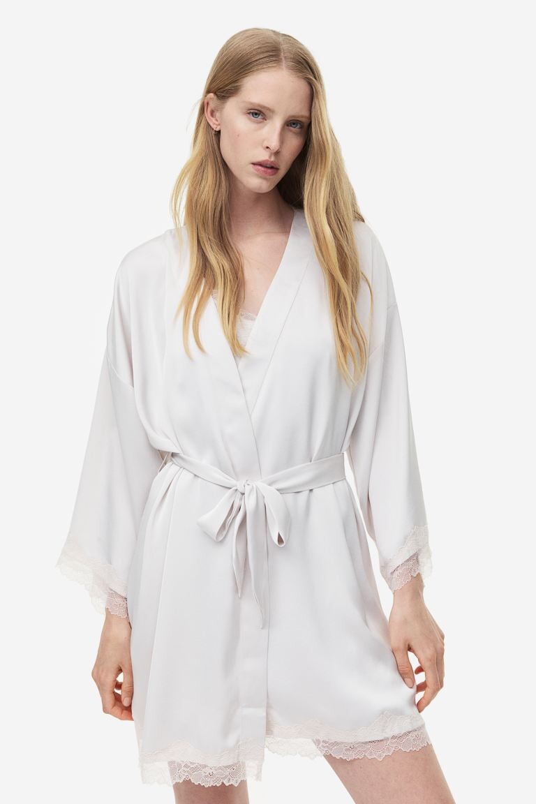 

Атласный халат H&M