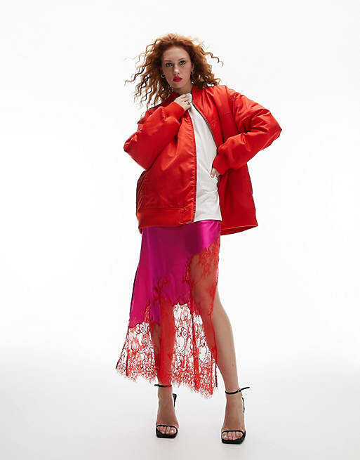 

Красный бомбер оверсайз Topshop