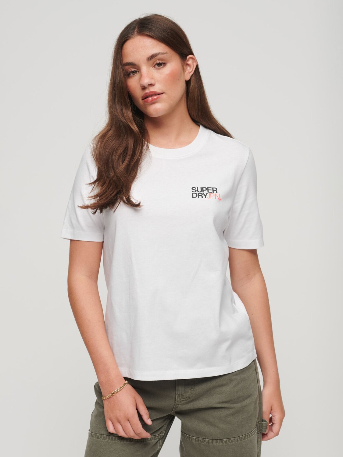 

Свободная футболка с логотипом Sportswear Superdry, бриллиантовый белый