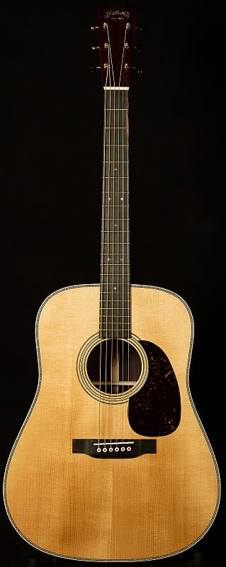 Акустическая гитара Martin Guitars D-28 Modern Deluxe
