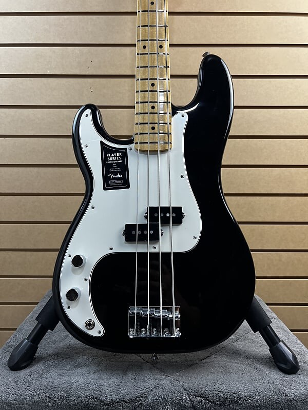 

Басс гитара Fender Player Precision Bass LH - Black w/ Maple FB & PLEK*D #271