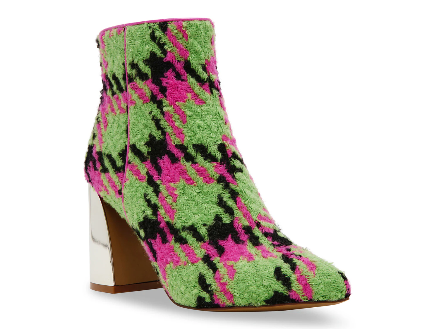 

Ботильоны Jackyy Bootie Betsey Johnson, зеленый