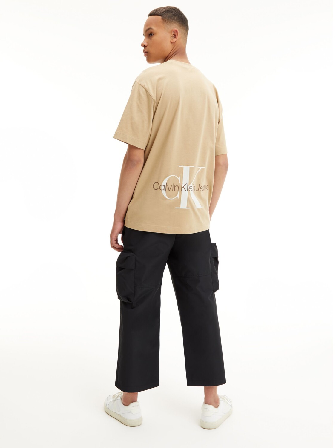 

Футболка Calvin Klein Jeans Arc Logo, травертин