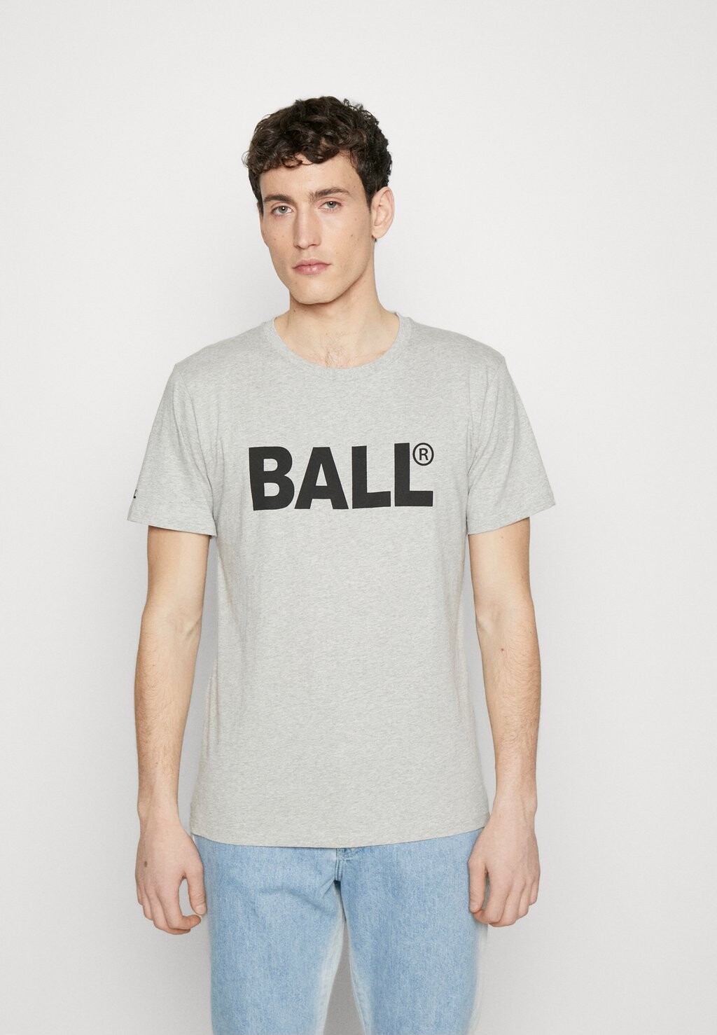 

Футболка с принтом BALL, серый