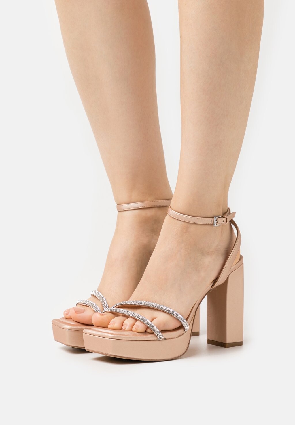 

Босоножки на высоком каблуке ALDO