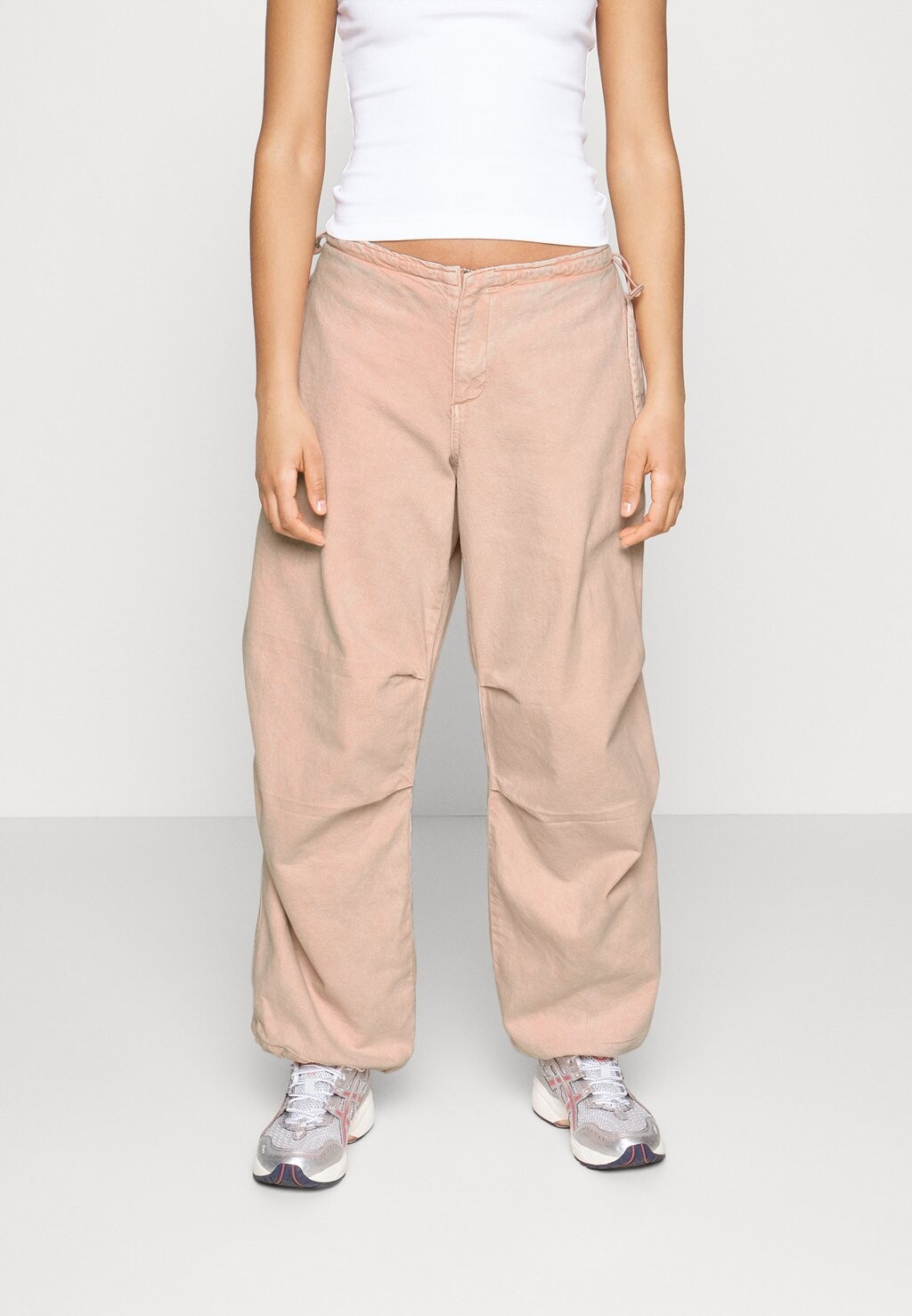 

Джинсы свободного кроя BDG Urban Outfitters, кислотно-розовый
