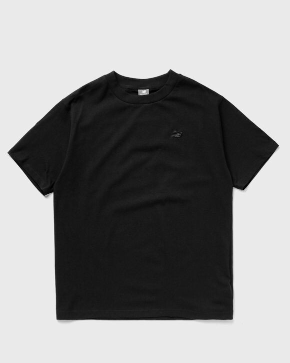 

Футболка New Balance Athletics Cotton T-Shirt, цвет black (bk)